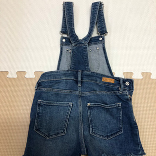 再値下げ！ H&M キッズ　ショートオーバーオールの画像