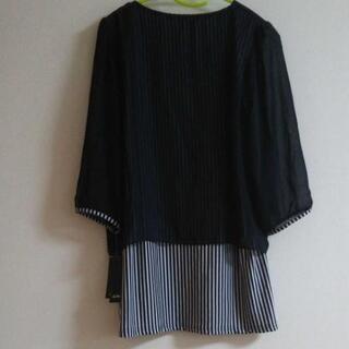 ボーダー 服 2点セットの画像