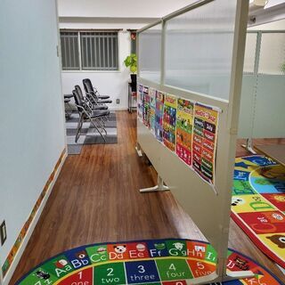 頑丈なパーテーションの画像