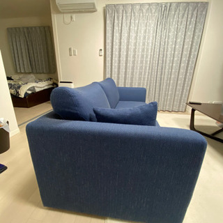 ☆安価でお譲りします☆三人掛け用ソファーの画像