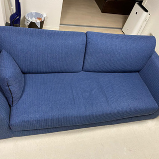 ☆安価でお譲りします☆三人掛け用ソファーの画像