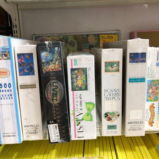 未開封品　ジグソーパズル　1,800円〜　ディズニー　スーパーマ...