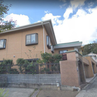 豪邸で希少な二世帯住宅♫なんと敷地面積646.66平米♫シャッター付き駐車場5前後有り♫ペット飼育可能♫ - 西宮市