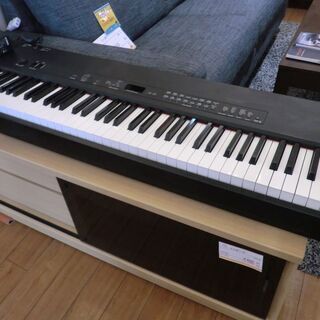 【中古品】YAMAHA　電子ピアノ・ステージピアノ　CP33　2013年製の画像