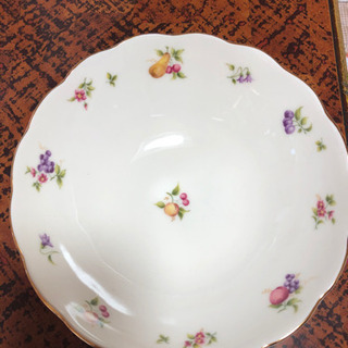花柄 小皿 大皿 セットの画像
