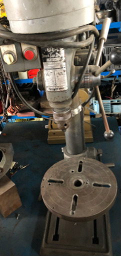 ボール盤　TOSHIBA 200V