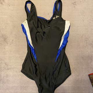 エレッセ　競泳水着&adidas ランスカ