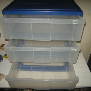 3段box 押入れなど/整理　の画像