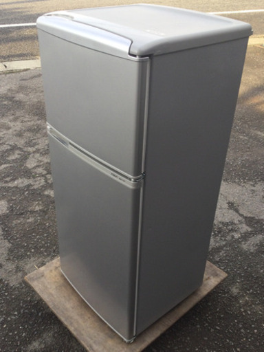 中古　2016年製　109L   2ドア　冷蔵庫　幅47.6　　奥行50　　高さ108.8　 （ｃｍ）