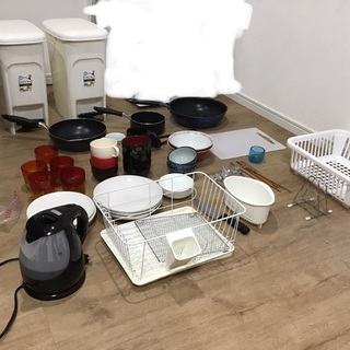 ※取引中【値下げしました】キッチン用品一式の画像