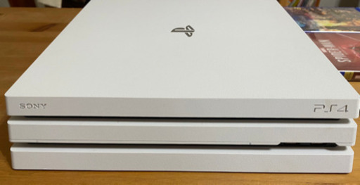 【美品】PS4Pro ホワイト 1TB+ソフト7本セット