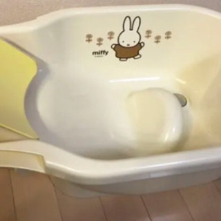 ベビーバス リッチェル ミッフィーの画像