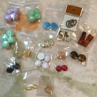アクセサリーパーツ16種類
