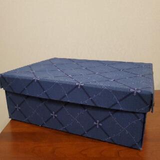 箱　折り畳めます