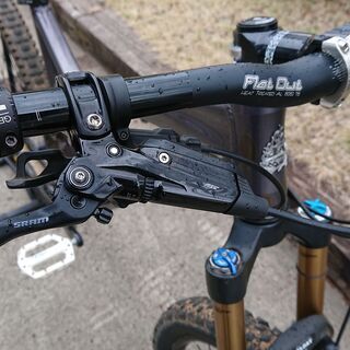 INTENSE TRACER 275　MadeinUSA これからのシーズンにどうぞ。THOMSON　FOXの画像