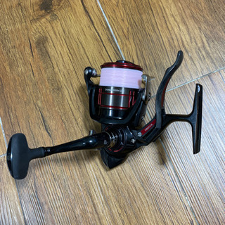 釣り　スピニングリール