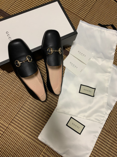 GUCCI フラットシューズ
