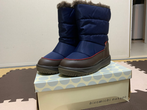 新品です。