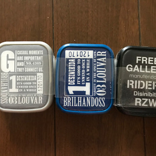 コンタクトケース セット　３個セットの画像