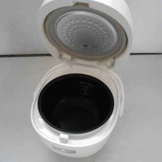 【配送可】【美品】NEOVE 3合炊き 炊飯器 RRS-AM30WT マイコンジャー（近くなら配送も可能です。お問合せ下さい。）の画像