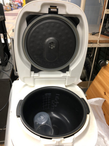 タイガー　炊飯器　5.5合　1.0L  2018年
