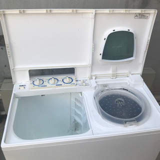 日立　二層式洗濯機　2017年製の画像