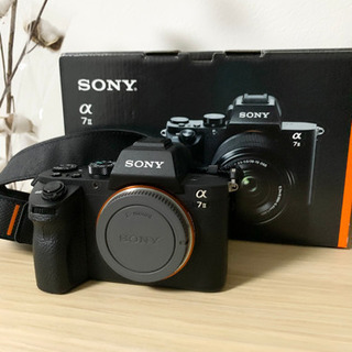 SONY α7Ⅱ ミラーレス　一眼レフ　フルサイズ　美品