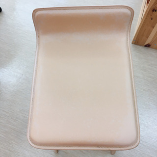 【値下げ】カウンターチェア☆ハイチェア☆ベージュ☆幅33×奥行40×高さ70(座面まで60)㎝☆中古品の画像