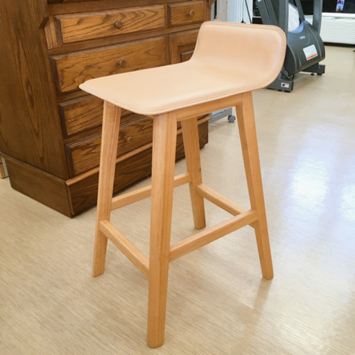 【値下げ】カウンターチェア☆ハイチェア☆ベージュ☆幅33×奥行40×高さ70(座面まで60)㎝☆中古品