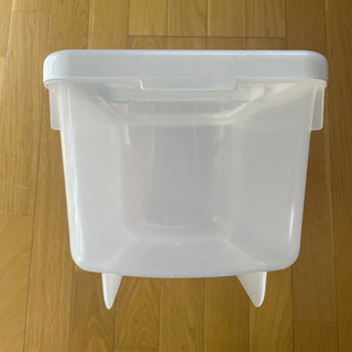 アイリスオーヤマ 米びつ 10kgの画像