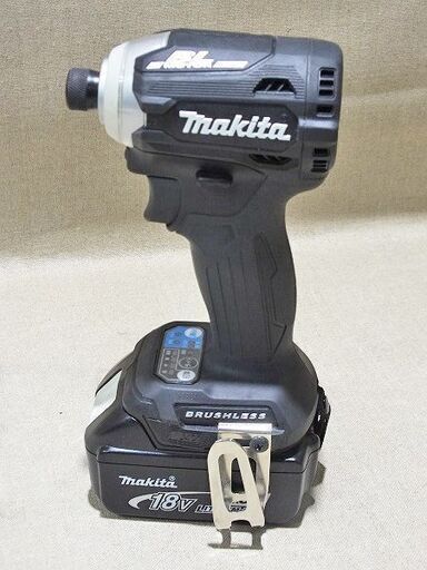 【苫小牧バナナ】マキタ/makita 充電式 インパクトドライバー TD171D 18V 4.0Ahバッテリー付属 中古 美品 動作確認済み♪