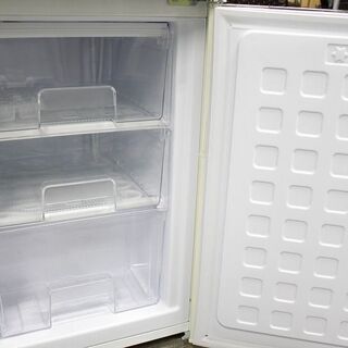 レトロ冷蔵庫 PRR-142D 130L ホワイト 冷蔵庫 130L レトロ 冷凍冷蔵庫 PRR-142D 新生活 かわいい 1人暮らし 2