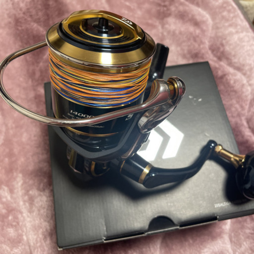 ほぼ未使用 ソルティガ14000XH 春のデカマサに