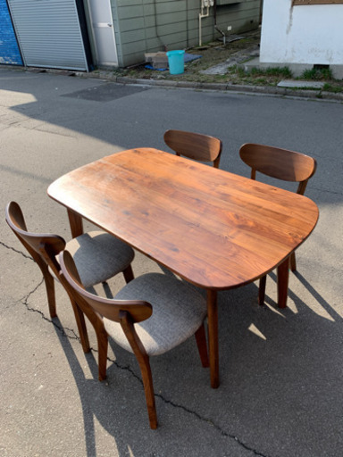 高級ウォールナット無垢材　メロディダイニングテーブル（食卓テーブル）　140