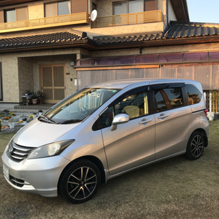 ホンダ　フリード売ります。