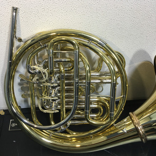ホルトンHOLTON フレンチホルン調整済み！極上品！よく鳴ります！H280