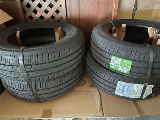 ﾄｰﾖｰﾀｲﾔ 195/65R15 4本セット