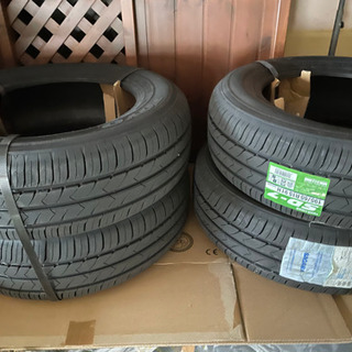 ﾄｰﾖｰﾀｲﾔ 195/65R15 4本セット