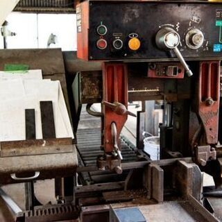 未経験月給20万～/機械作業が得意な人待ってます！自動車製造関係の設備メンテナンスの画像