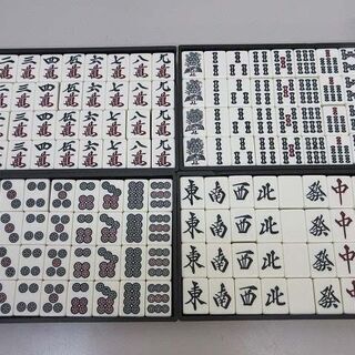 ss1540　麻雀牌　麻雀セット　マージャン牌　ケース入りマージャンパイ　ゲーム　点棒　サイコロ　手打ち用の画像