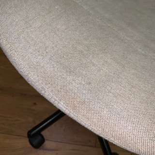 オフィスチェアの画像