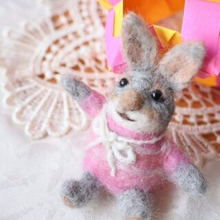 羊毛フェルト♥ラビット(うさぎのブローチ)♥ワークショップ♥