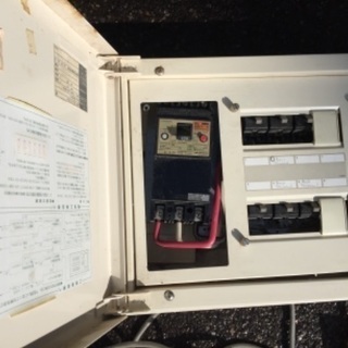 野外ＤIＹ、電気工事関係者必見です！配電盤ブレーカー