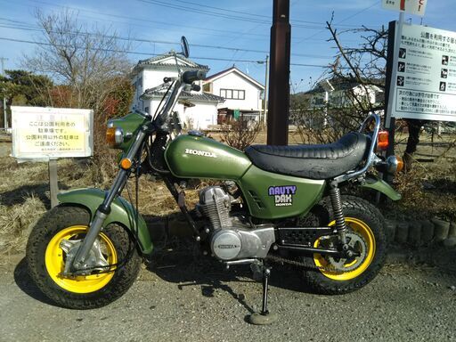 ＨＯＮＤＡ ノーティーＤＡＸ １９７３年 初期型 いざ探すとなるとなかなか無い 以前にレストア済みで綺麗な個体です 別名「スポーツダックス！！」 ジョンディアカラーがトラクターみたいでかっこいい