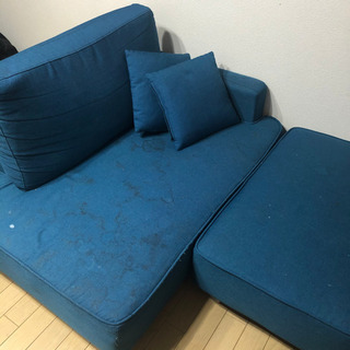 2人がけソファ　オットマン　クッション付きの画像