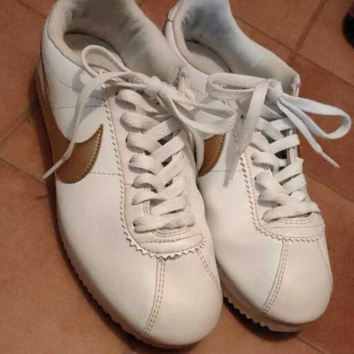 NIKEスニーカー白