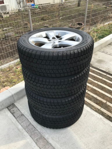 《美品》ブリザック DM-V3 235/55R18(ホイール付)