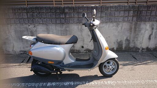 ピアジオ　ベスパ　ＥＴ4　50ｃｃ　実働ですがレストアベースで。