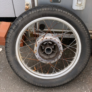 SR400 リアホイール　ジャンクにての画像