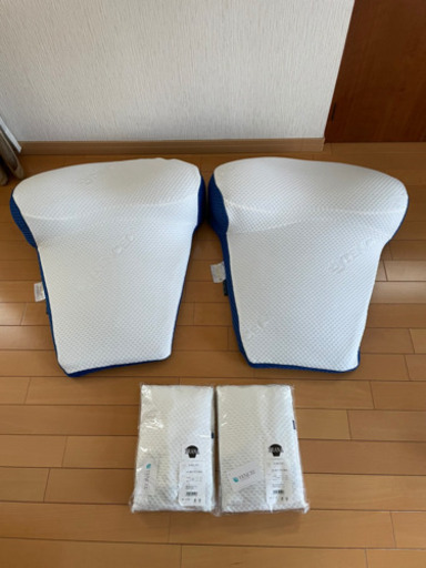 高級枕　BlueBlood 替えカバー付(未使用)